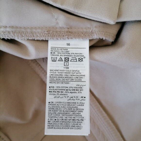 NWT Old Navy Womens Beige Secret Smooth Pockets Hi Rise Pixie Skinny Pants Sz 16 - Picture 6 of 6